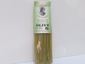 Fettuccine mit Oliven