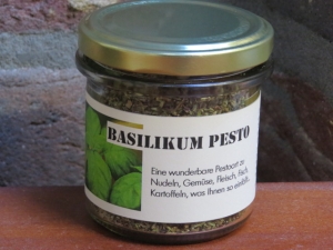 Basilikum Pesto